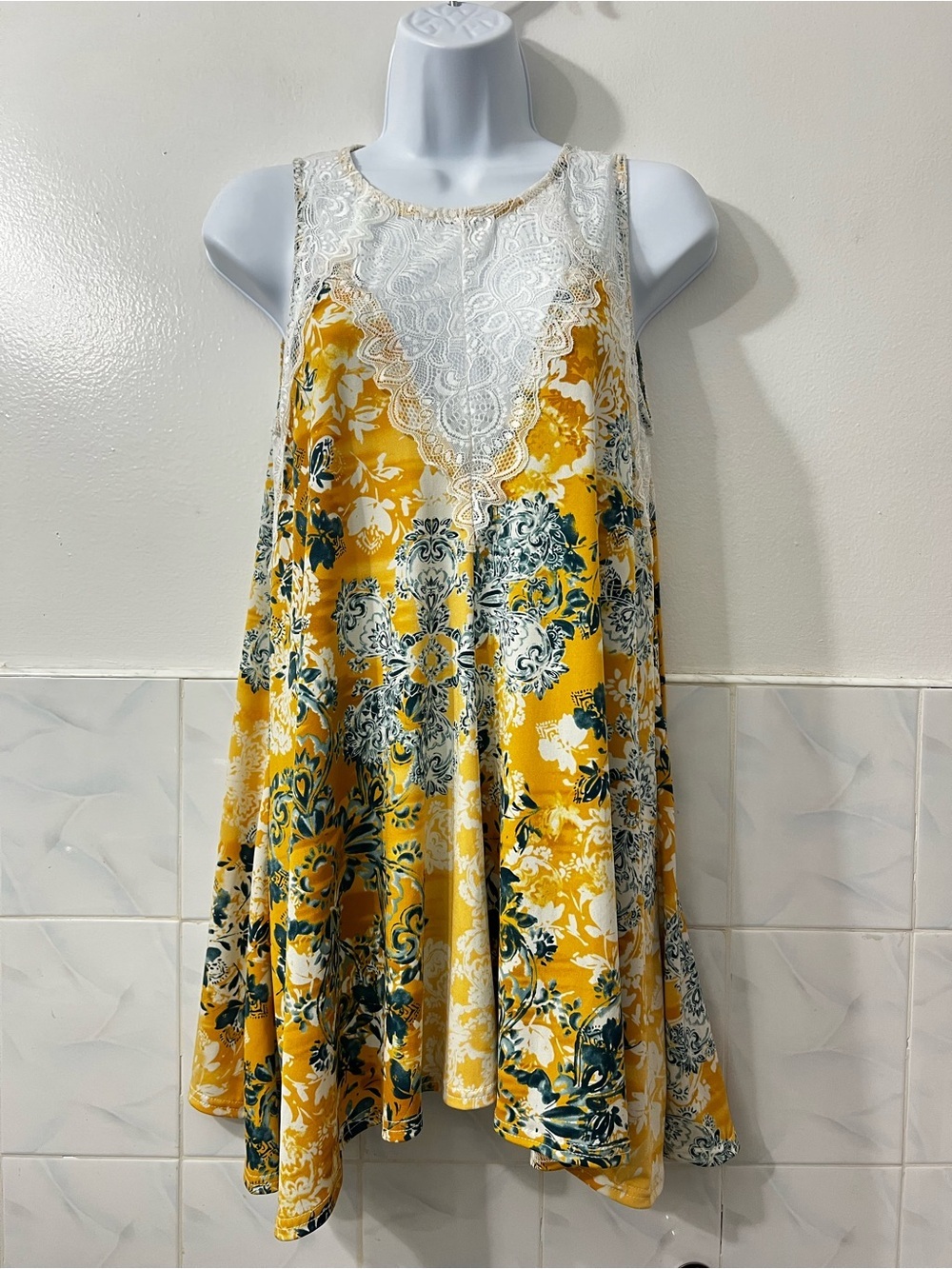 Gimmicks Sleeveless High Neck Lace Tunic Swing Dress Size S Boho Fairy Feminine
